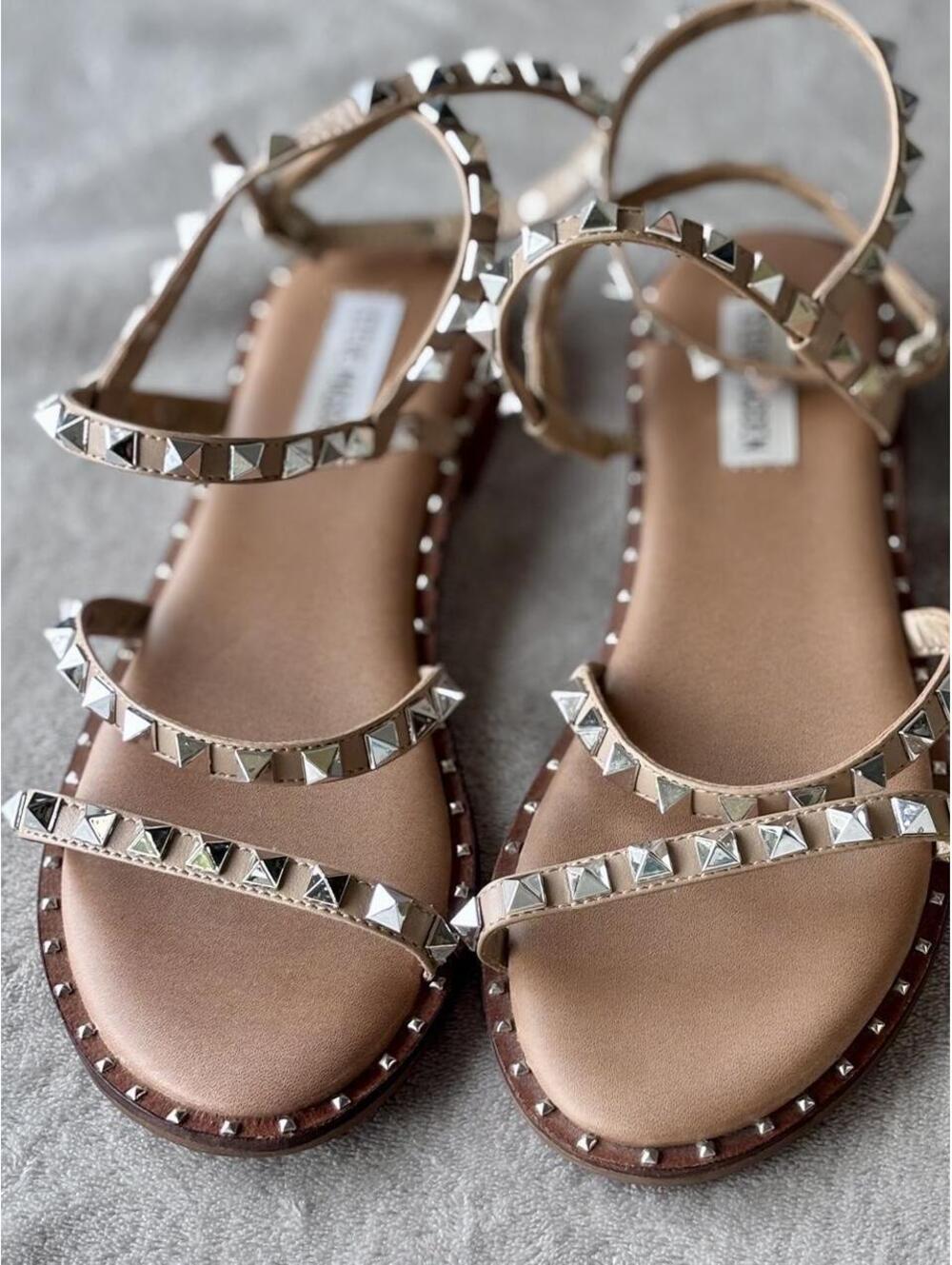 Steve Madden Travel Studded Flat Gladiator Sandals Tan Brown Gold/Silver Size 7M